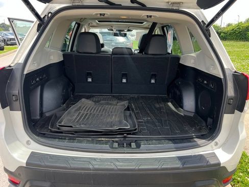 Used 2022 Subaru Forester Limited w/ Popular Package #2 AWD/4WD image 11
