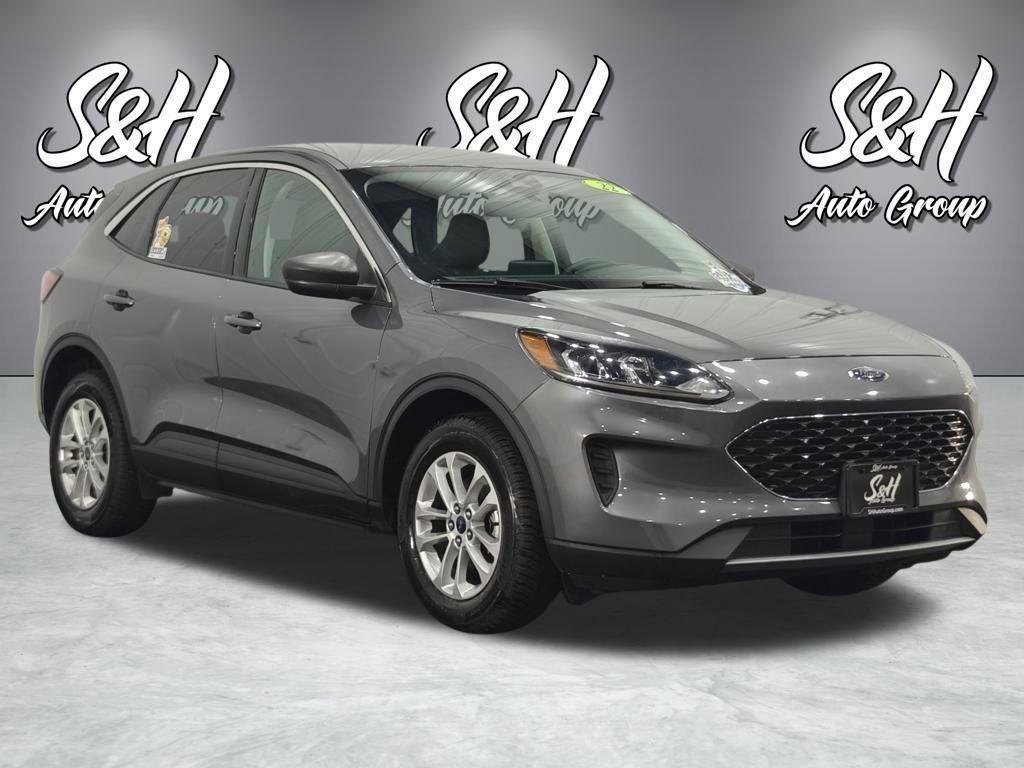Used 2022 Ford Escape SE AWD/4WD image 2
