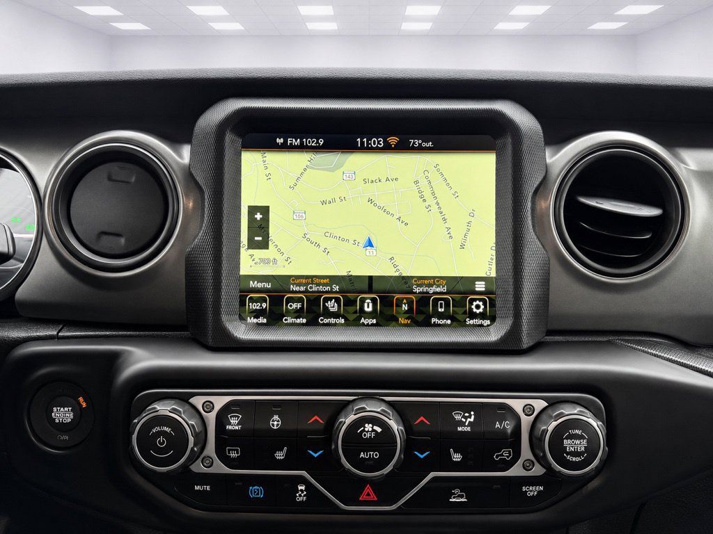 Used 2023 Jeep Wrangler Unlimited w/ Sun & Screen Package AWD/4WD image 32