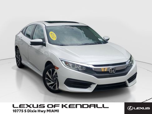Used 2018 Honda Civic EX image 1