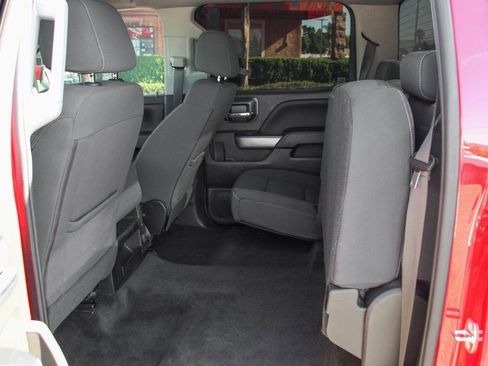 Used 2018 Chevrolet Silverado 1500 LT w/ Texas Edition image 34