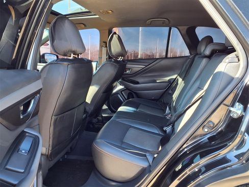 Used 2022 Subaru Outback Wilderness image 12