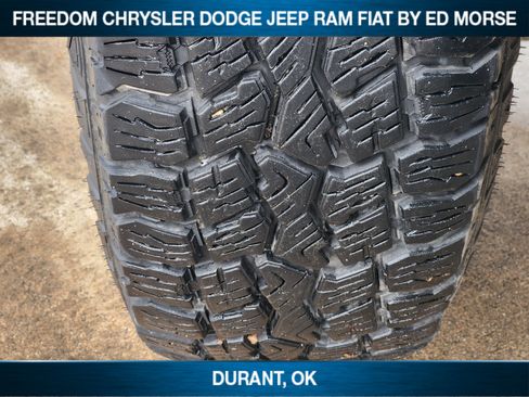 Used 2024 Chevrolet Silverado 3500 LTZ w/ LTZ Convenience Package image 9