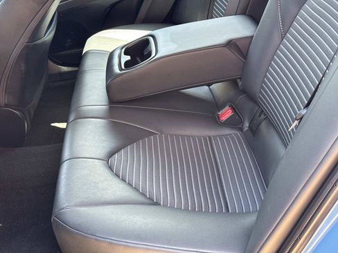 Used 2024 Toyota Camry SE FWD image 16