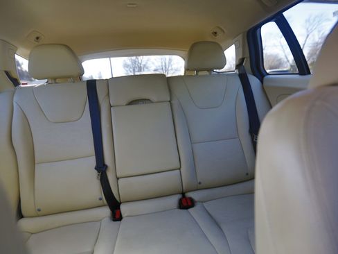 Used 2015 Volvo V60 T5 Premier Plus image 14