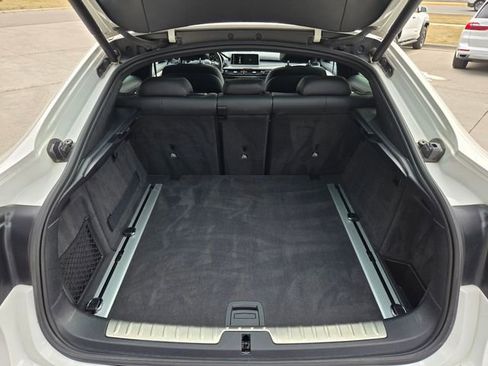 Used 2019 BMW X6 xDrive35i w/ Premium Package image 9