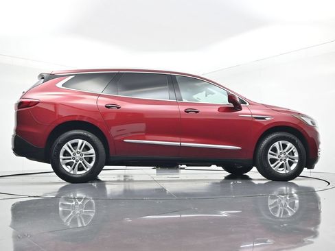 Used 2020 Buick Enclave Essence FWD image 32