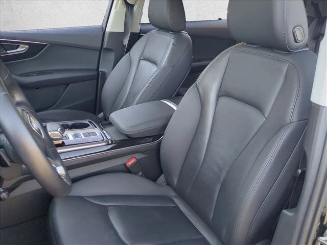 Used 2022 Audi Q7 3.0T Premium w/ Convenience Package AWD/4WD image 17