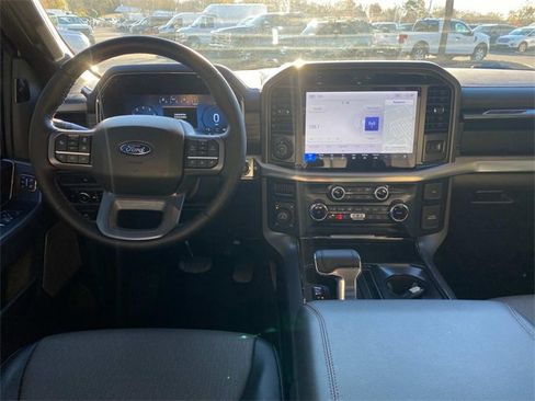 Used 2025 Ford F150 Lariat w/ FX4 Off-Road Package image 8