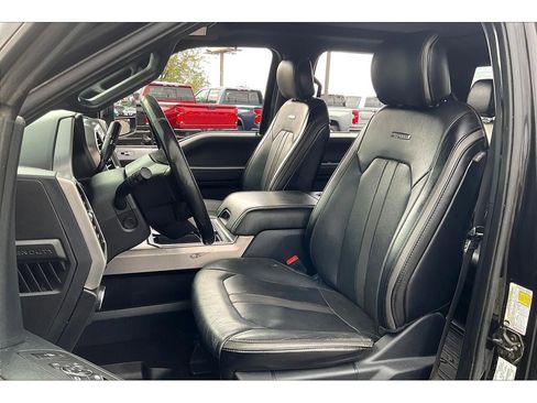 Used 2019 Ford F350 Platinum w/ Platinum Ultimate Package image 25