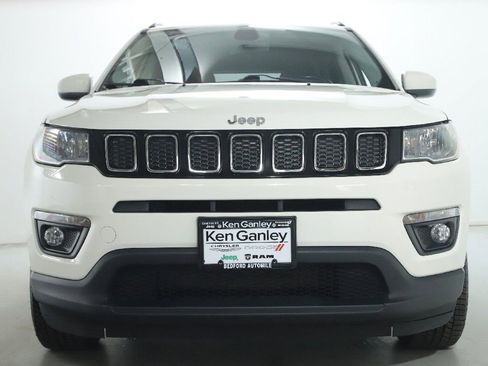 Used 2020 Jeep Compass Latitude w/ Cold Weather Group image 5