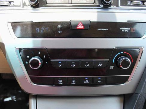 Used 2015 Hyundai Sonata SE w/ Option Group 09 FWD image 20