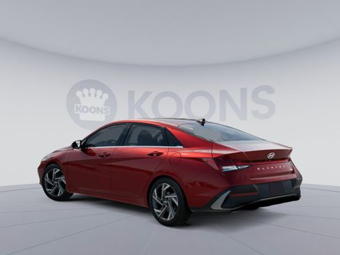 New 2026 Hyundai Elantra Limited image 5