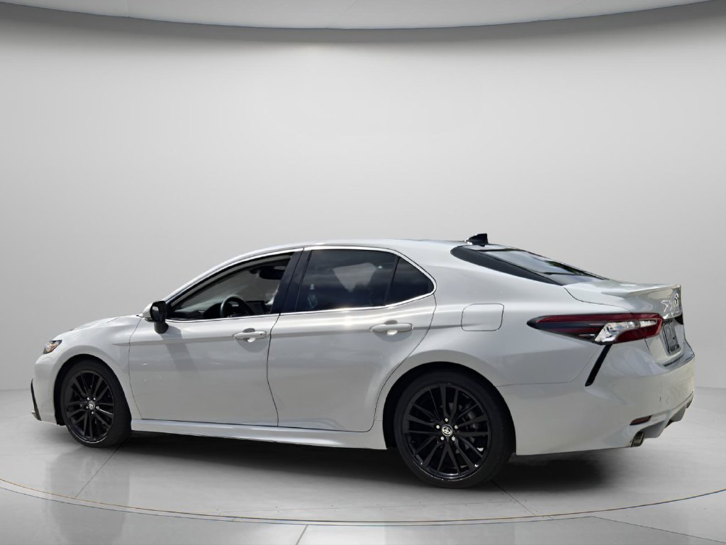 Used 2022 Toyota Camry XSE w/ Navigation Package FWD image 7