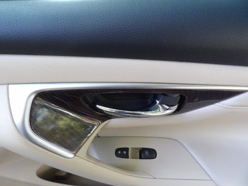 Used 2013 Nissan Altima 2.5 SL w/ Technology Pkg image 27