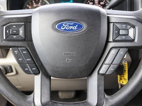 Used 2020 Ford F150 XLT image 26