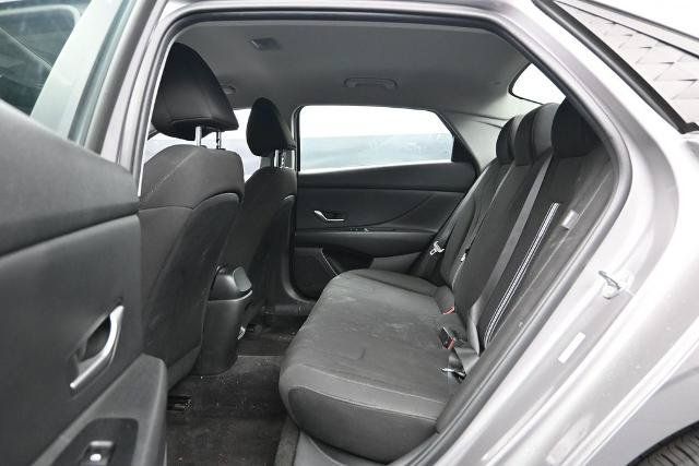 Used 2024 Hyundai Elantra SEL FWD image 16