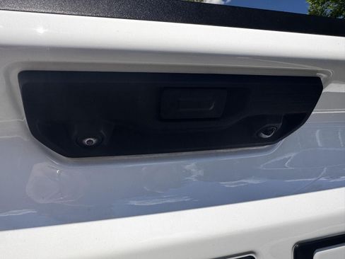 Certified 2024 Chevrolet Silverado 1500 Custom AWD/4WD image 10