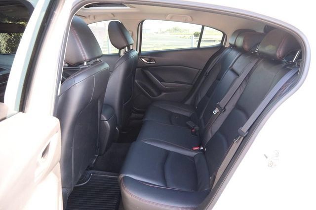 Used 2015 MAZDA MAZDA3 i Grand Touring FWD image 10