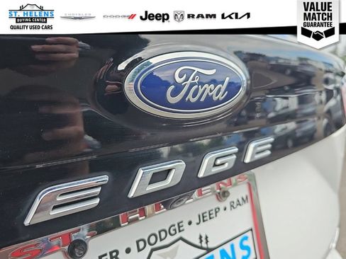 Used 2023 Ford Edge SE w/ Cargo Accessory Package AWD/4WD image 35