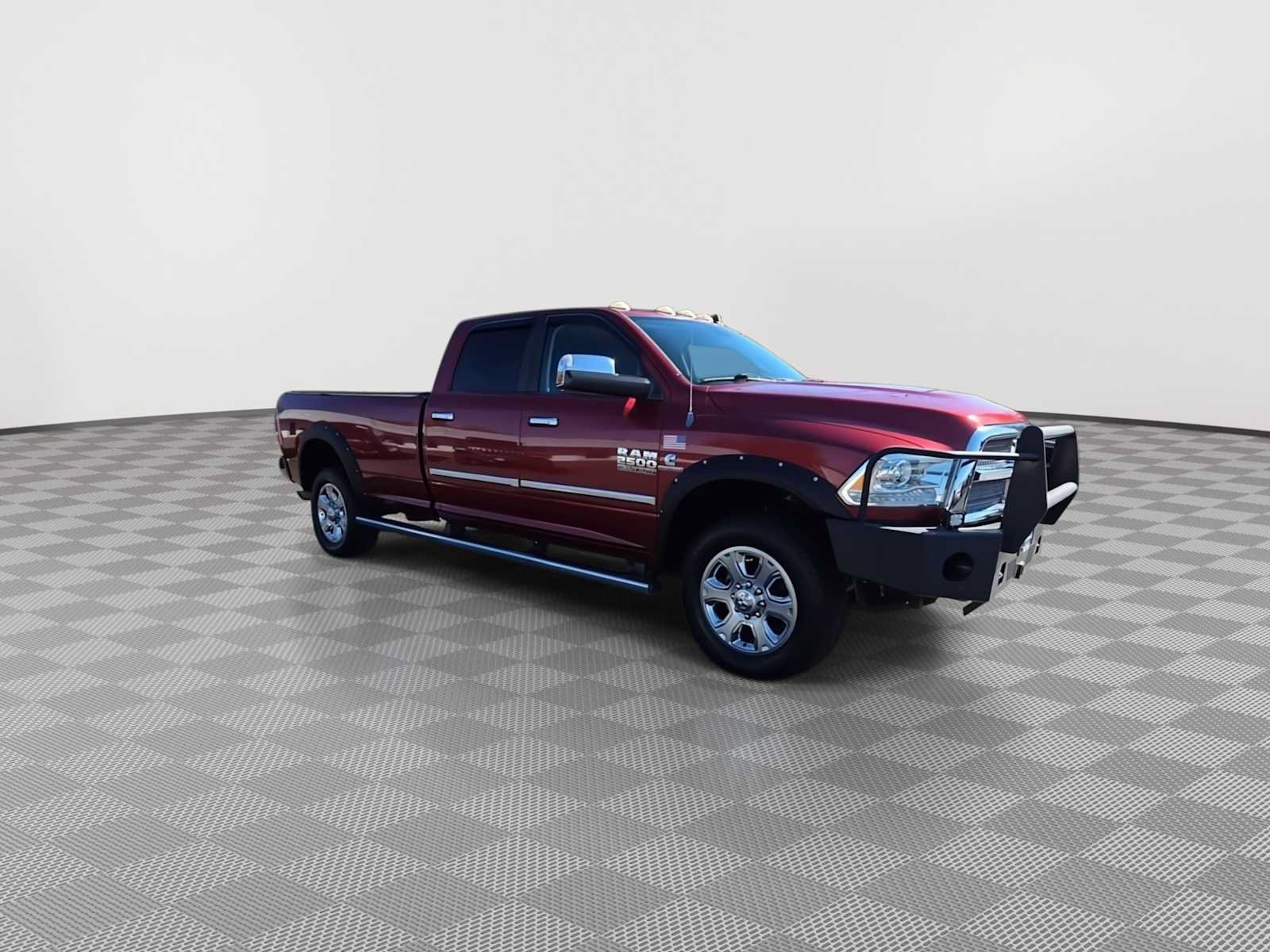 Used 2014 RAM 2500 Limited AWD/4WD image 2