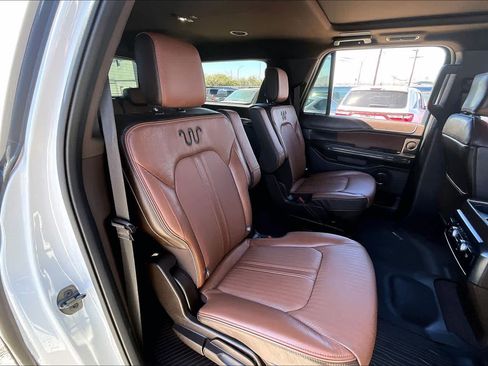Certified 2024 Ford Expedition Max King Ranch image 19