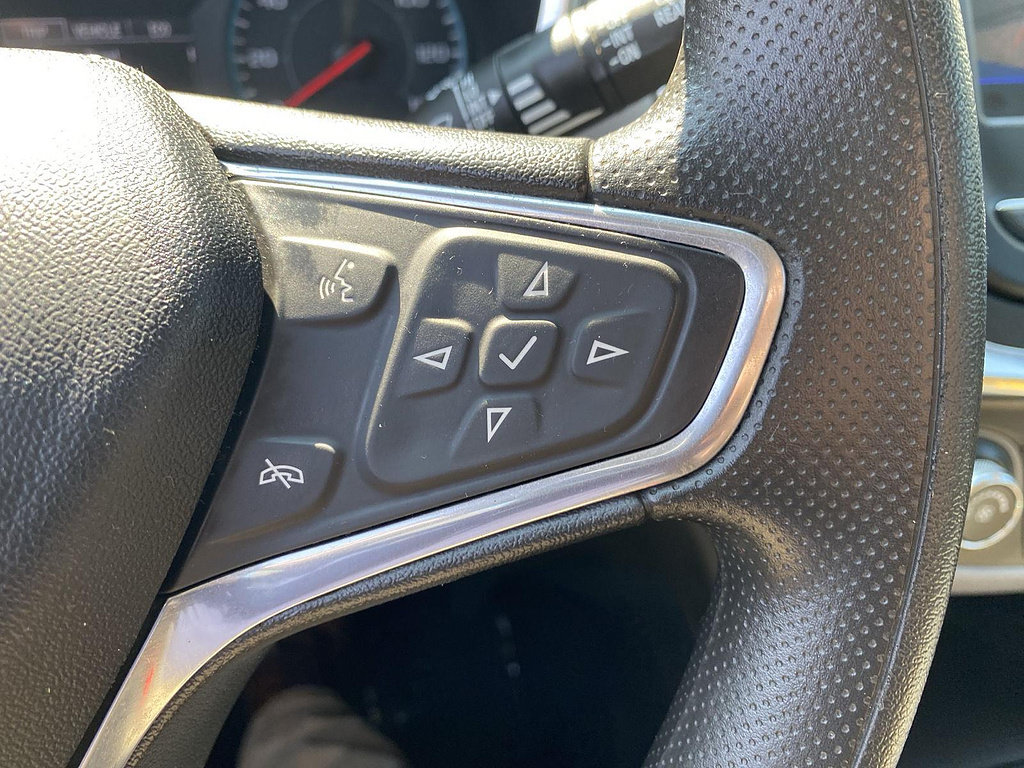 Used 2020 Chevrolet Equinox LS AWD/4WD image 27