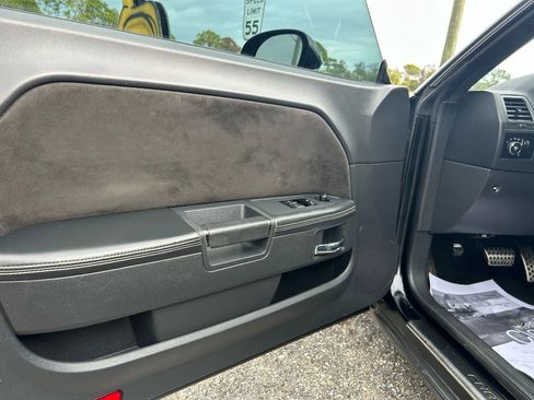 Used 2012 Dodge Challenger SRT8 w/ Premium Sound Group image 8