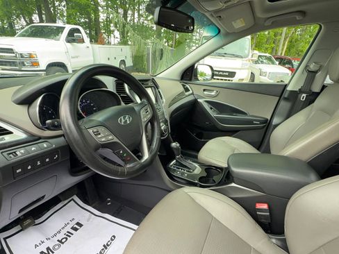 Used 2014 Hyundai Santa Fe Limited AWD/4WD image 17