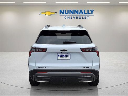 New 2026 Chevrolet Equinox ACTIV w/ Convenience Package III image 4