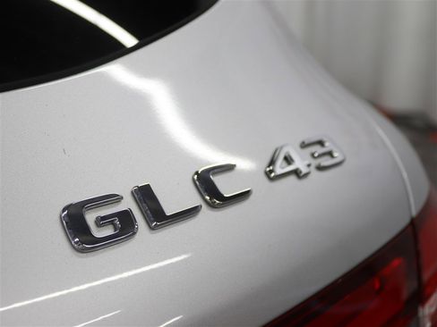 Used 2018 Mercedes-Benz GLC 43 AMG 4MATIC image 8