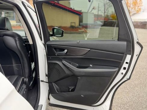 Used 2022 Acura MDX SH-AWD w/ Advance Package image 28