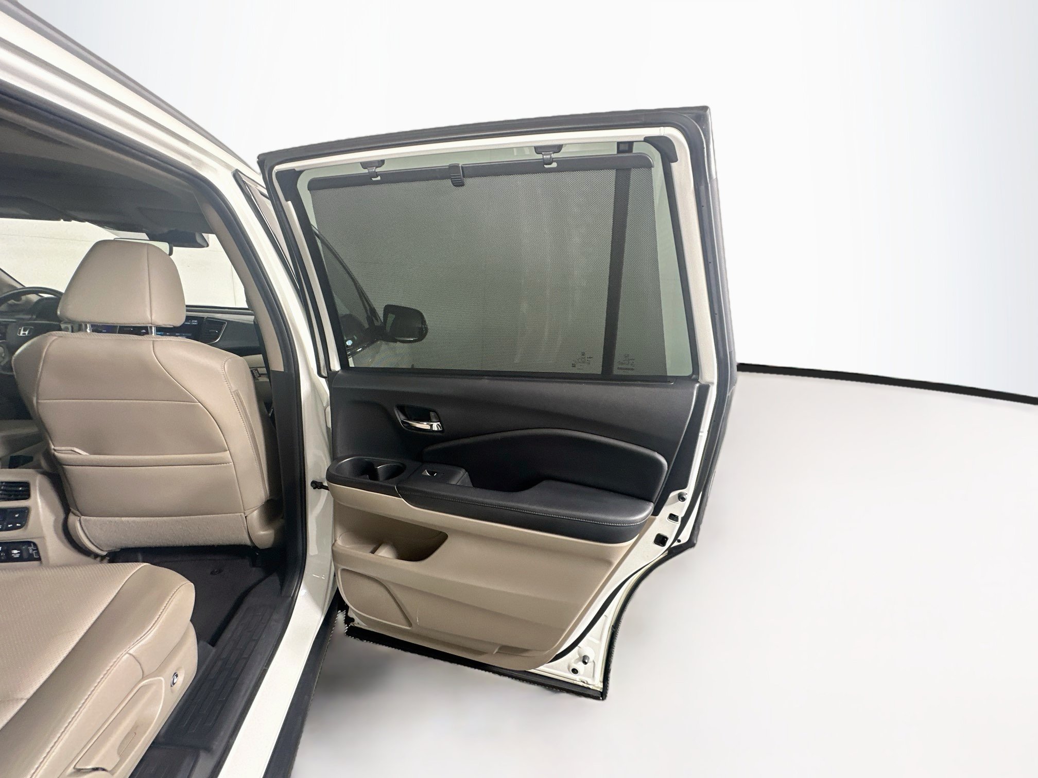 Used 2019 Honda Pilot Elite image 32