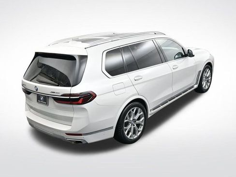 Used 2023 BMW X7 xDrive40i w/ Premium Package image 21