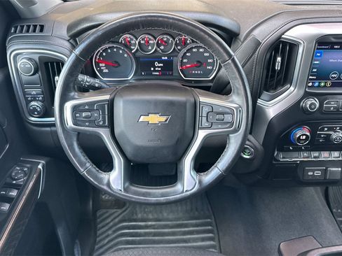 Used 2020 Chevrolet Silverado 1500 LT w/ All-Star Edition image 17