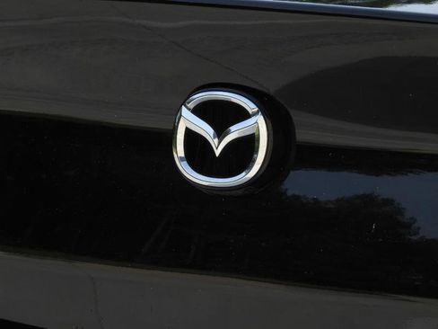 Used 2021 MAZDA MAZDA3 s FWD image 10