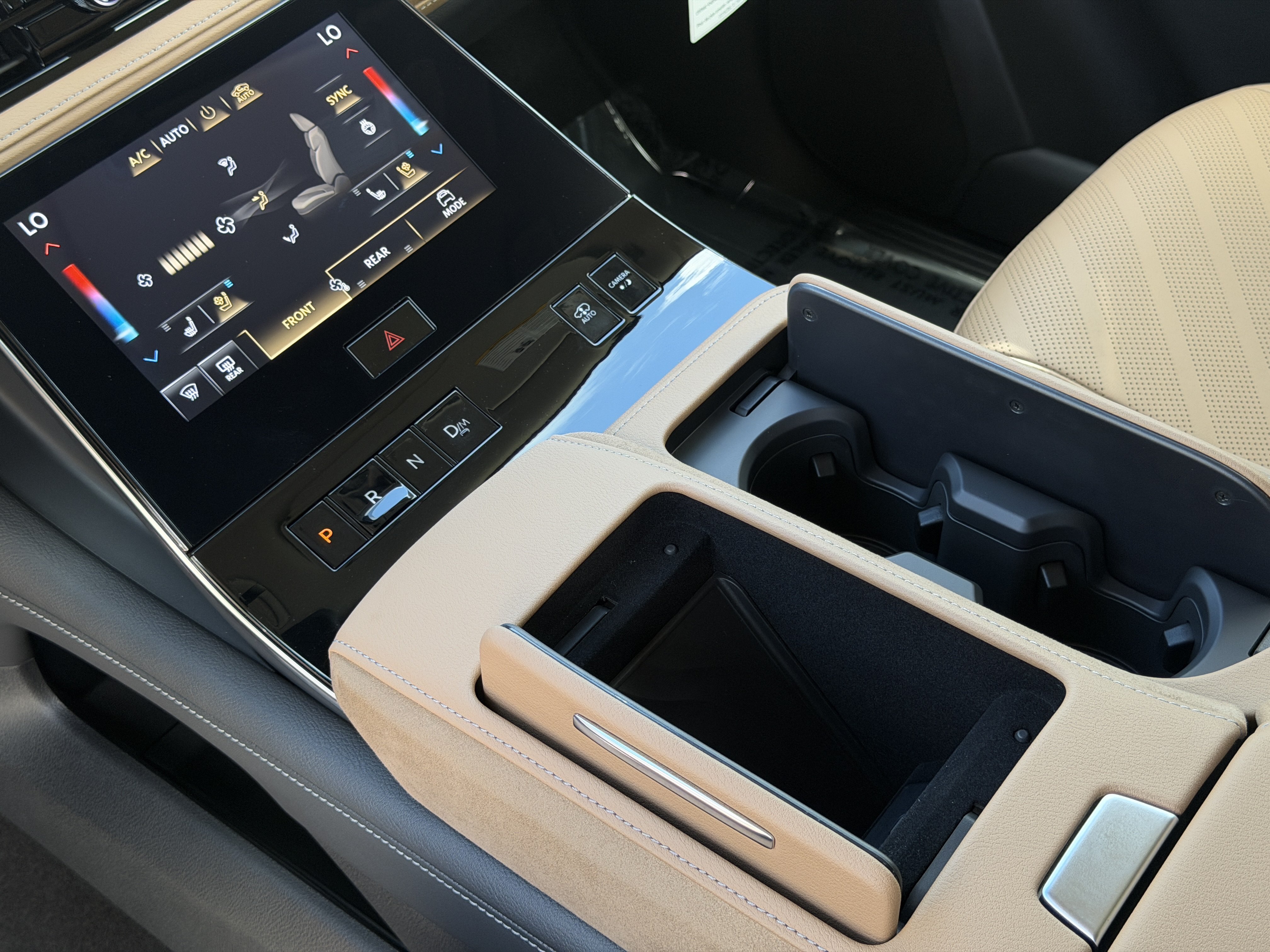 New 2027 INFINITI QX80 Luxe w/ Cargo Package RWD image 29