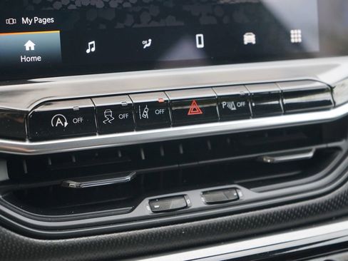 Used 2023 Jeep Compass Trailhawk image 18