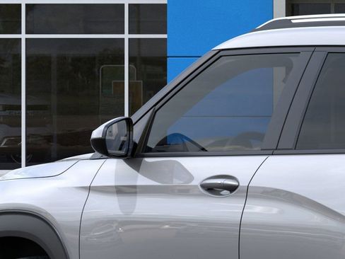 New 2026 Chevrolet TrailBlazer LT w/ Driver Confidence Package image 12