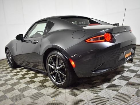 Used 2019 MAZDA MX-5 Miata RF Grand Touring image 6