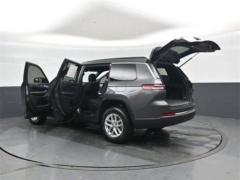 New 2025 Jeep Grand Cherokee L Laredo image 49