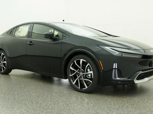 New 2026 Toyota Prius Plug-In Hybrid FWD image 51
