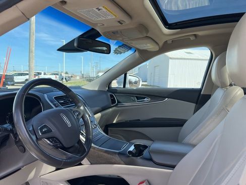 Used 2016 Lincoln MKX Reserve w/ Technology Package image 15