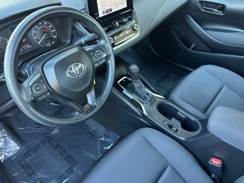 Used 2024 Toyota Corolla LE FWD image 10