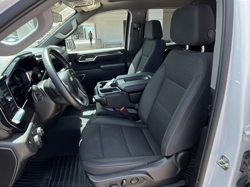 Used 2025 Chevrolet Silverado 1500 LT w/ Safety Package AWD/4WD image 10