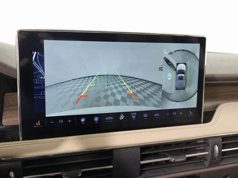 Used 2024 Lincoln Corsair Reserve w/ Equipment Group 201A image 6