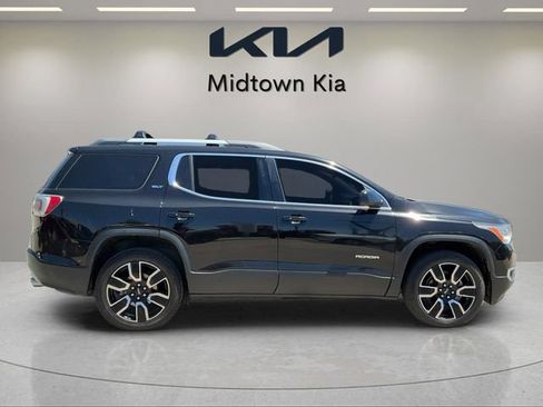 Used 2019 GMC Acadia SLT w/ LPO, Black Accent Package FWD image 2