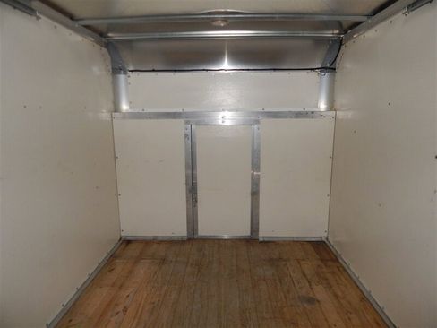 Used 2014 Ford E-350 and Econoline 350 Super Duty image 22