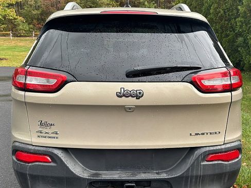 Used 2014 Jeep Cherokee Limited w/ Trailer Tow Group image 6