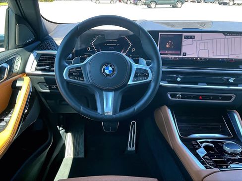 Used 2026 BMW X6 xDrive40i image 6
